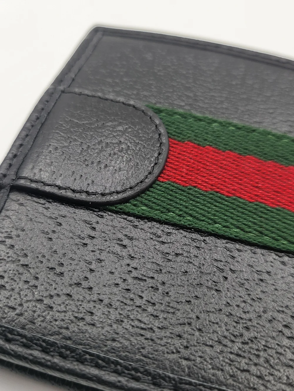 Gucci Black Leather Ophidia Web Bi-fold Wallet..834271.